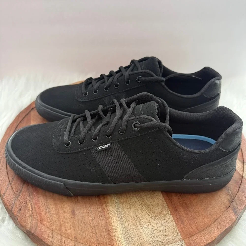 Dockers Mens 13M Black Low Top Sneakers Casual Lace Up Shoes 90-93203 DK228264
